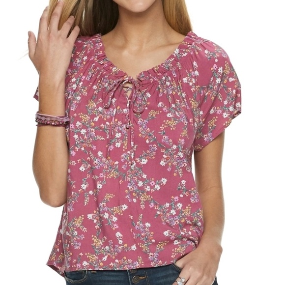 Pink Republic Tops - NWT Pink Republic Ruched Neck Top, Berry Floral